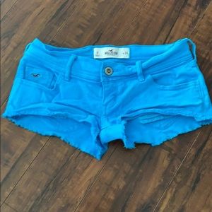 Hollister shorts in turquoise SZ 24